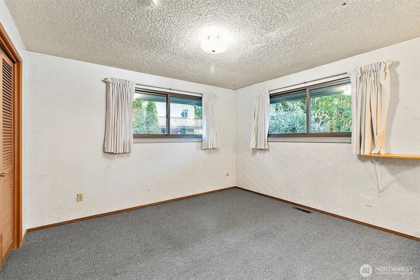 Property photo for 19815 95th Avenue S, Renton photo 13