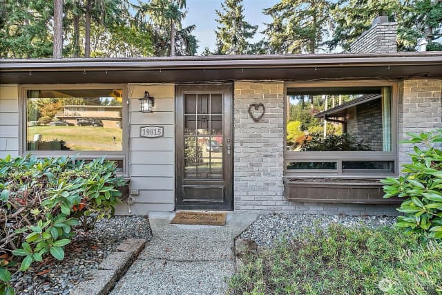 Property photo for 19815 95th Avenue S, Renton photo 4
