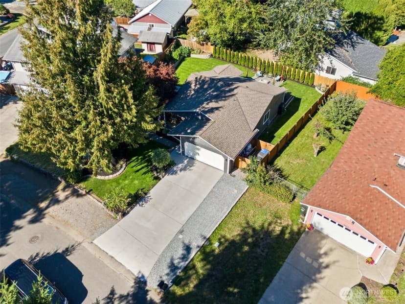 Property photo for 8811 158th Street E, Puyallup photo 26