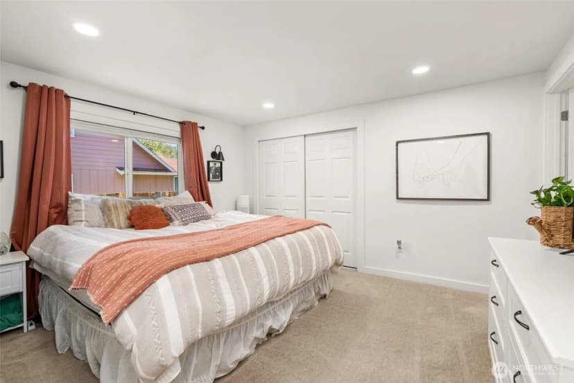 Property photo for 8811 158th Street E, Puyallup photo 11
