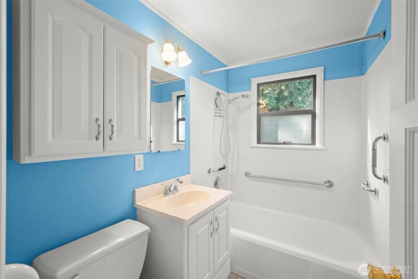 Property photo for 10747 Dayton Avenue N, Seattle photo 19