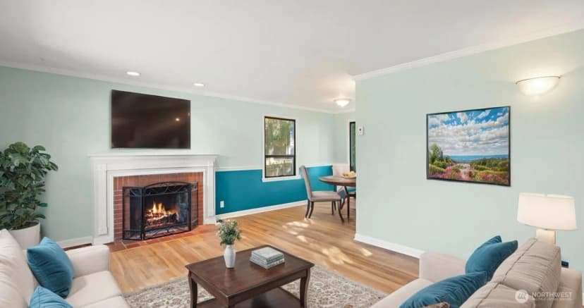 Property photo for 10747 Dayton Avenue N, Seattle photo 5
