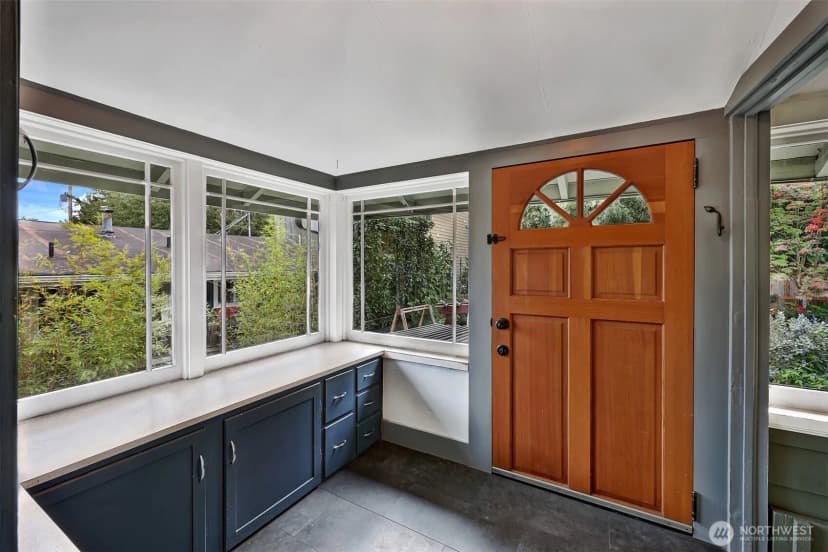 Property photo for 1047 S Donovan Street, Seattle photo 11