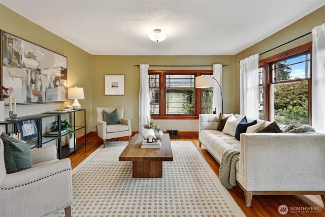 Property photo for 1047 S Donovan Street, Seattle photo 5