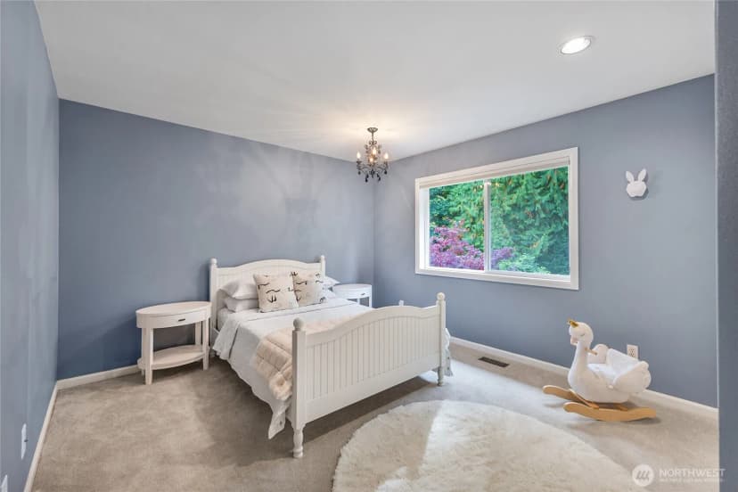 Property photo for 24625 Ne 22nd Street, Sammamish photo 24