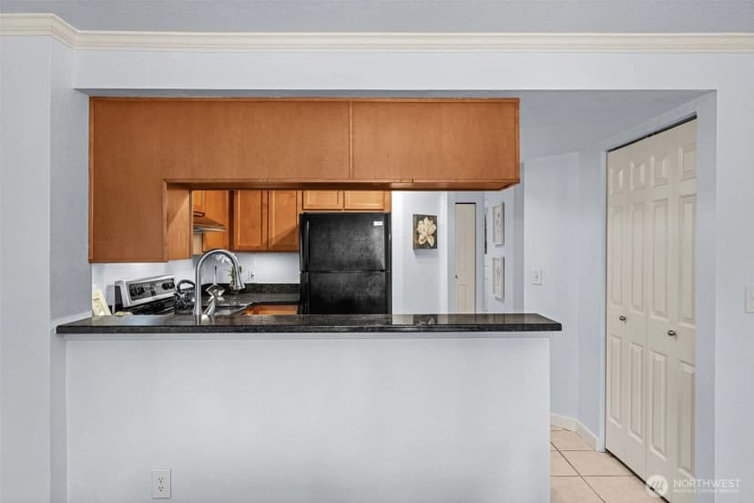Property photo for 12044 100th Avenue Ne #h102, Kirkland photo 14