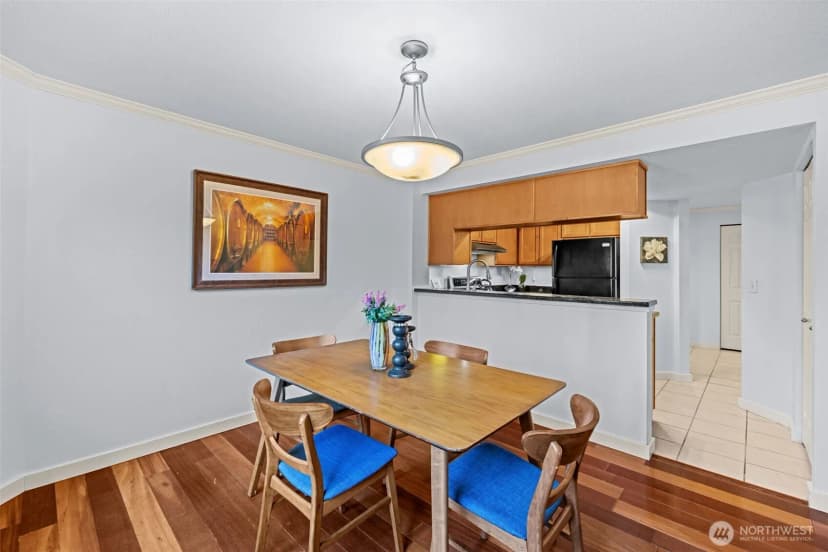 Property photo for 12044 100th Avenue Ne #h102, Kirkland photo 11