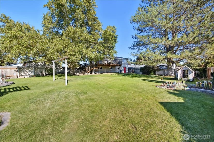 Property photo for 5323 Chukar Court, West Richland photo 30