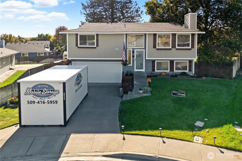 Property photo for 5323 Chukar Court, West Richland