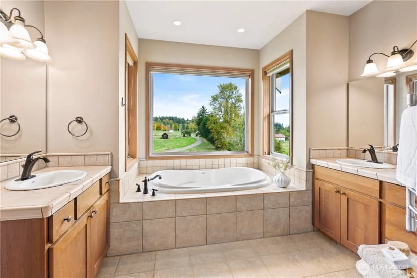 Property photo for 6924 65th Avenue Se, Snohomish photo 18