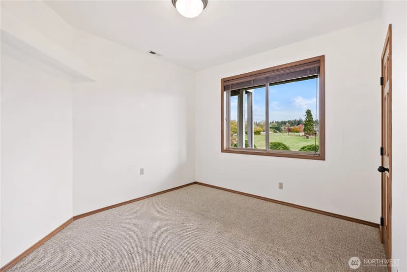 Property photo for 6924 65th Avenue Se, Snohomish photo 26