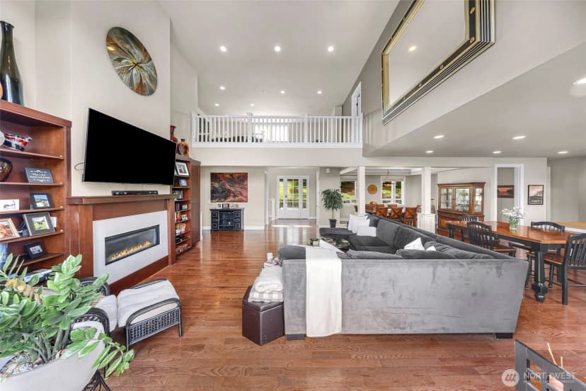 Property photo for 1301 Broad Street, Bellingham photo 10