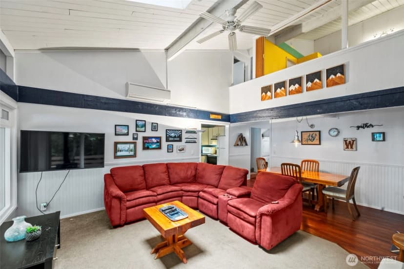 Property photo for 203 E Cutty Sark Drive, Shelton photo 8