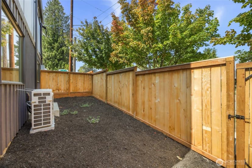 Property photo for 1807 Sw Elmgrove Street, Seattle photo 14