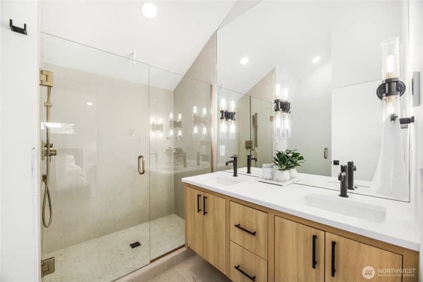 Property photo for 1807 Sw Elmgrove Street, Seattle photo 18