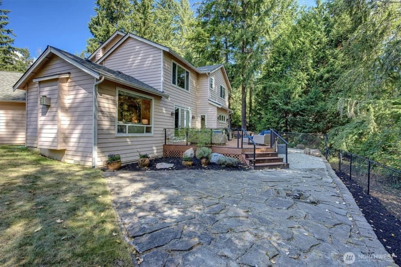 Property photo for 2016 236th Avenue Se, Sammamish photo 23