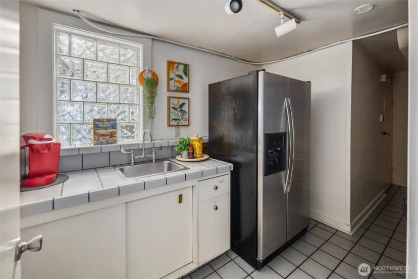 Property photo for 503 12th Avenue E, Seattle photo 35