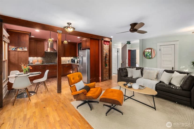 Property photo for 503 12th Avenue E, Seattle photo 15