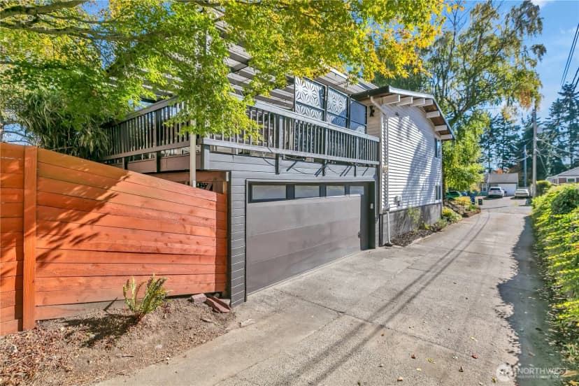Property photo for 142 Sw 142nd Street, Burien photo 37