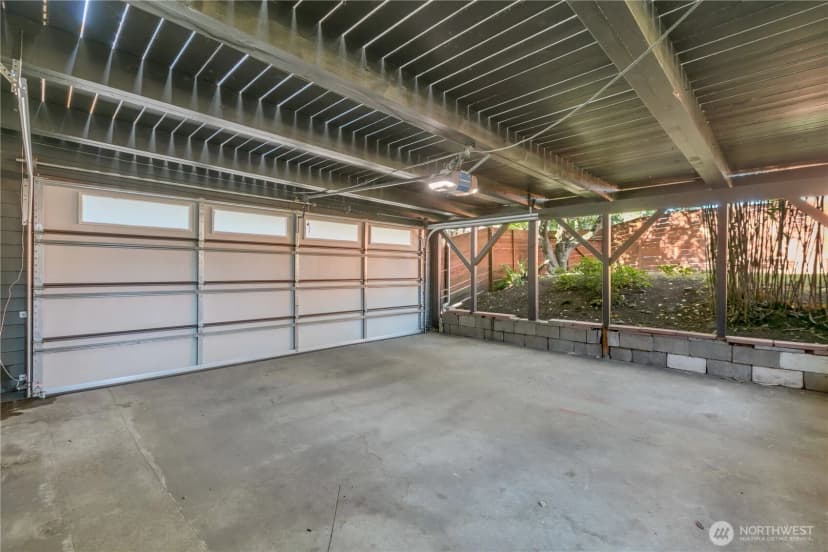 Property photo for 142 Sw 142nd Street, Burien photo 36