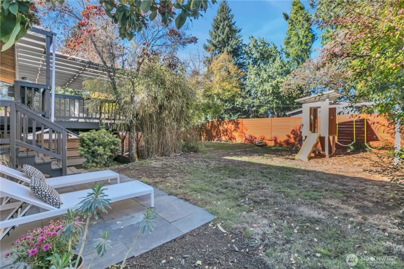 Property photo for 142 Sw 142nd Street, Burien photo 34