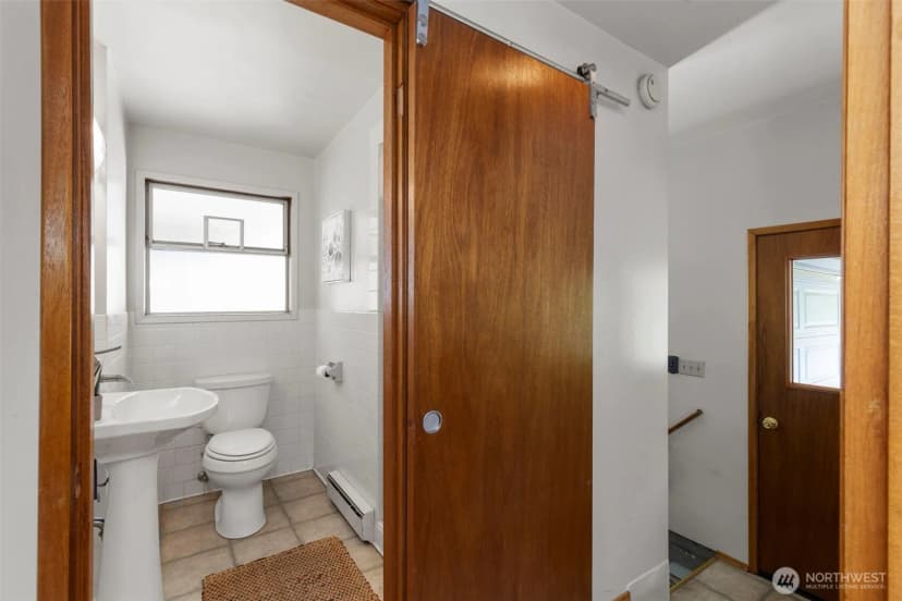 Property photo for 10494 Ne West Kingston Road, Kingston photo 24