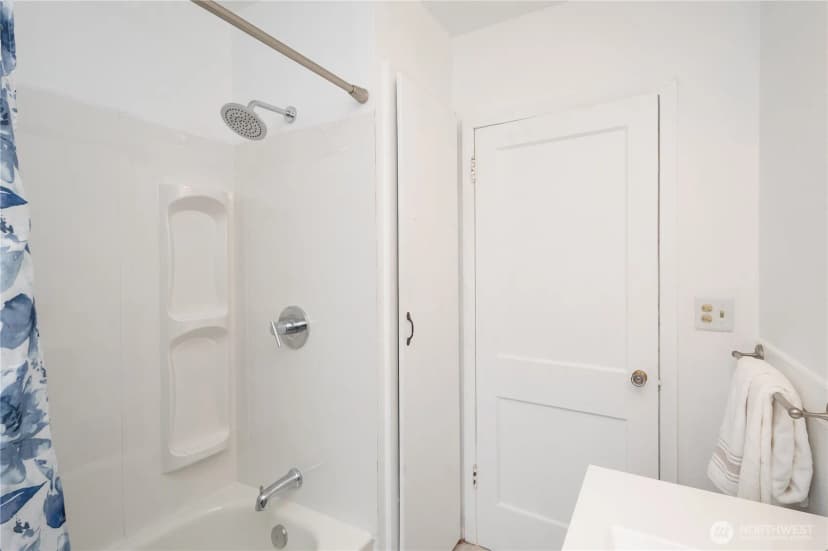 Property photo for 5237 S Thompson Avenue, Tacoma photo 12
