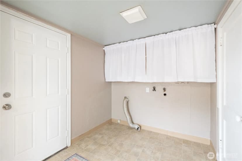 Property photo for 5237 S Thompson Avenue, Tacoma photo 17