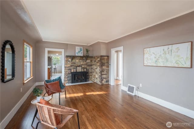 Property photo for 5237 S Thompson Avenue, Tacoma photo 2