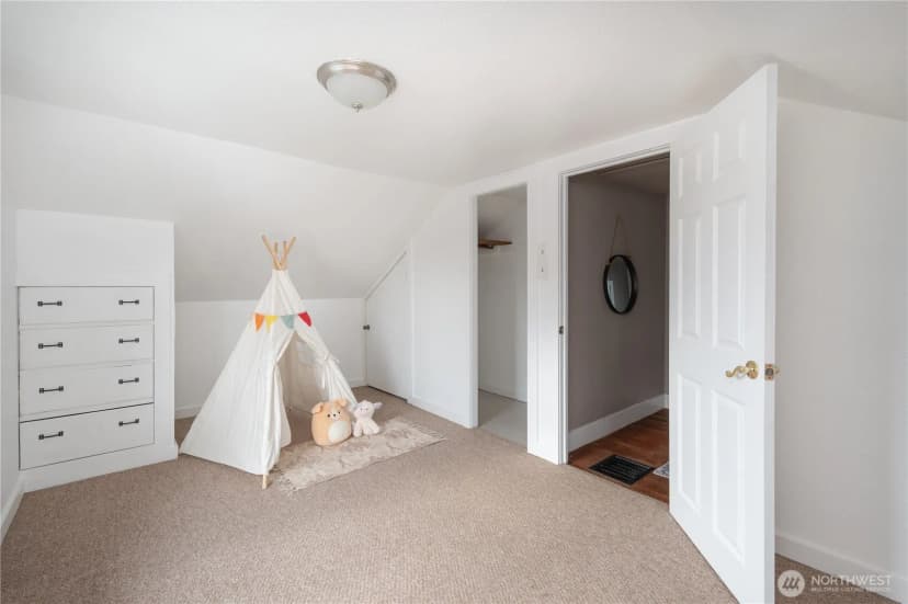 Property photo for 5237 S Thompson Avenue, Tacoma photo 13