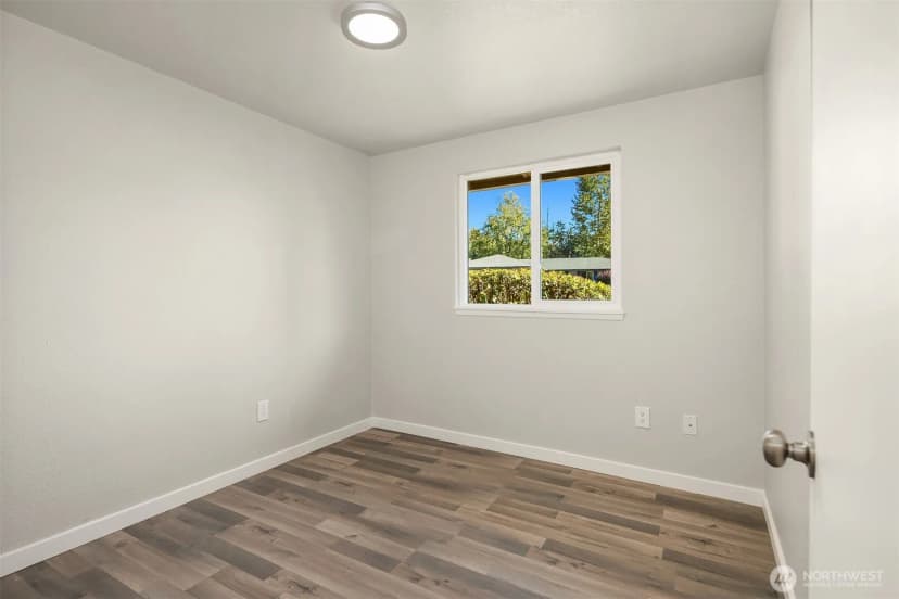 Property photo for 1615 106th Street Sw, Everett photo 13