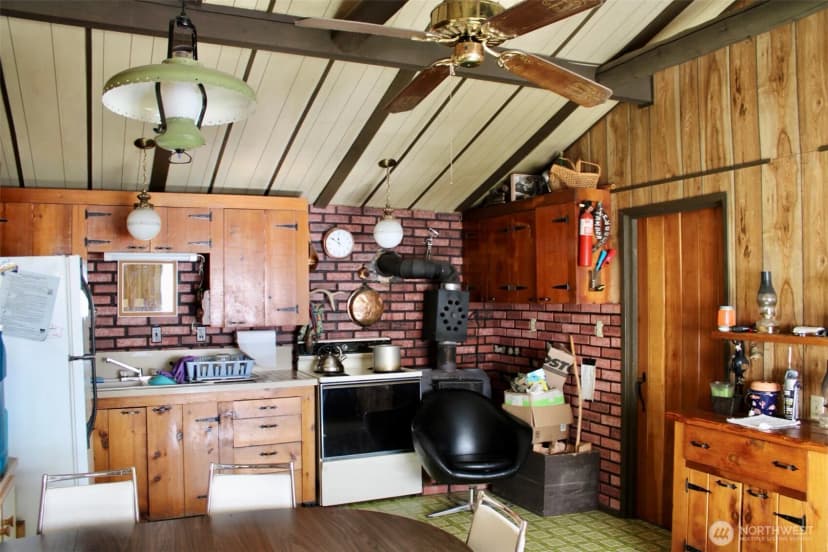 Property photo for 32779 South Shore Drive, Mount Vernon photo 13