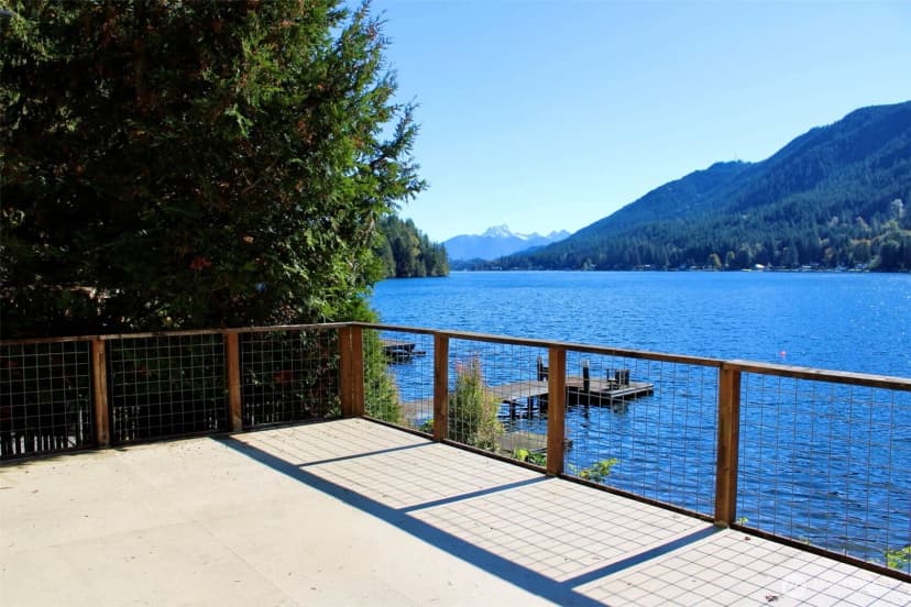 Property photo for 32779 South Shore Drive, Mount Vernon photo 10