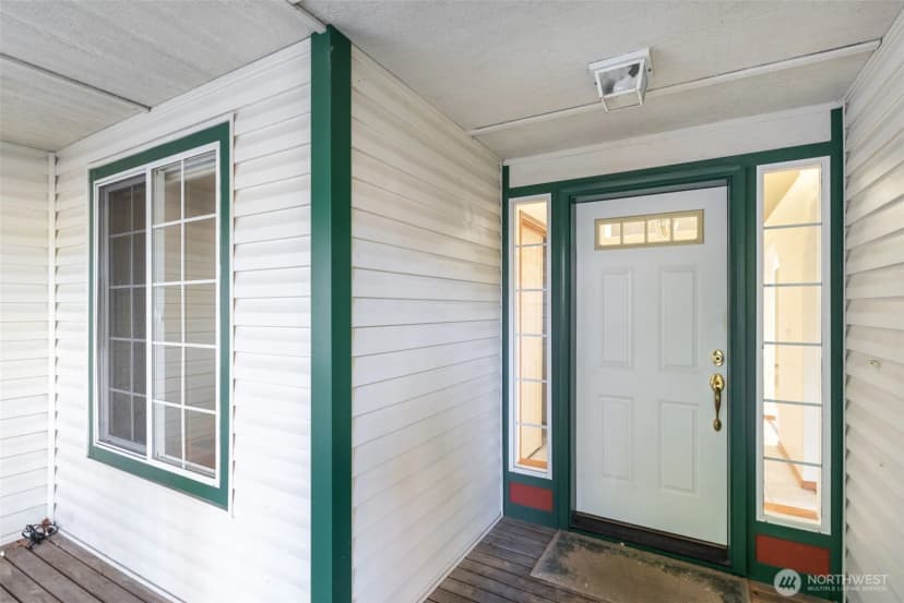 Property photo for 1621 Redwood Place Se, Olympia photo 6