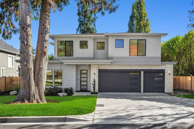 Property photo for 3976 154th Avenue Se, Bellevue