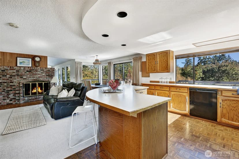 Property photo for 4327 Waller Road E, Tacoma photo 14
