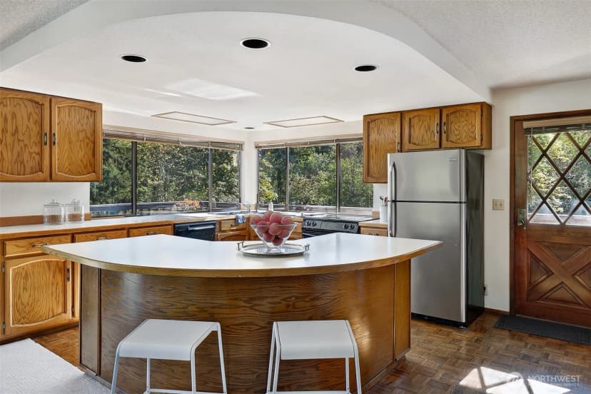 Property photo for 4327 Waller Road E, Tacoma photo 15