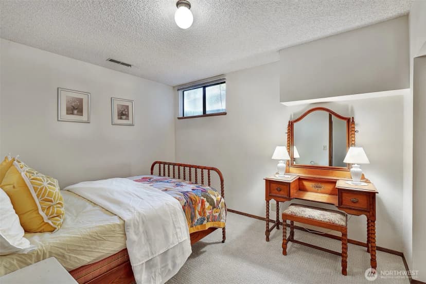 Property photo for 4327 Waller Road E, Tacoma photo 27