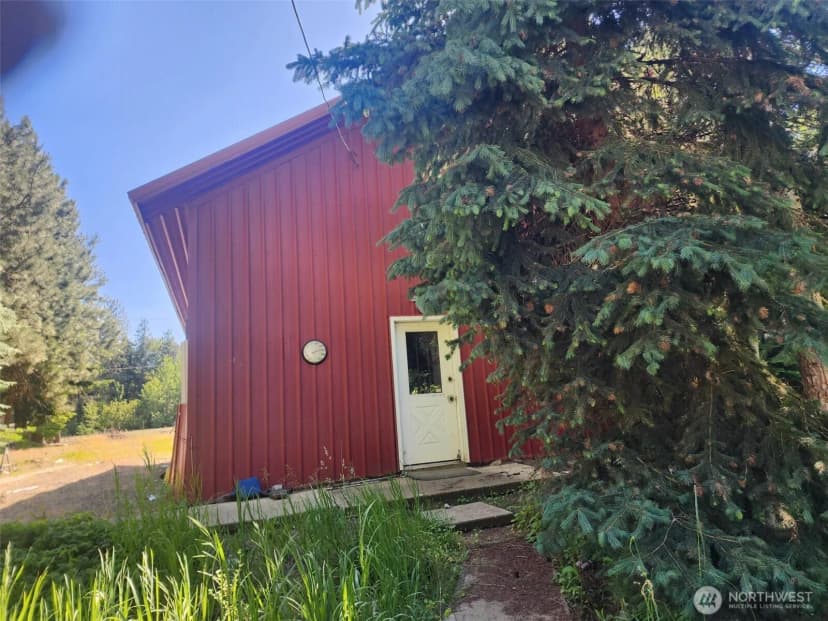 Property photo for 1911 Hundley Road, Cle Elum photo 10