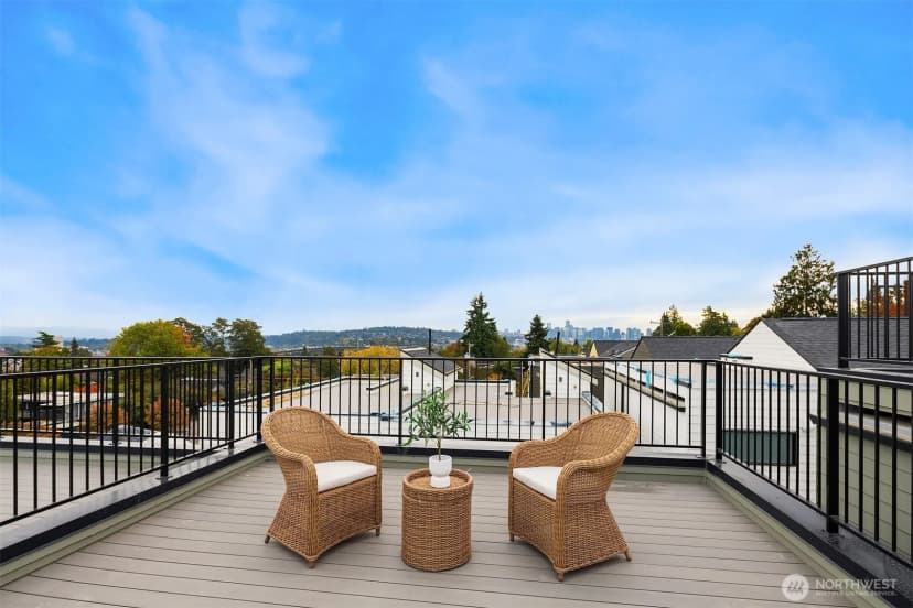 Property photo for 4422 1st Avenue Ne #a, Seattle photo 13