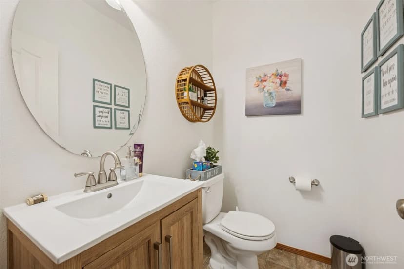 Property photo for 222 Easton Avenue W, Eatonville photo 9