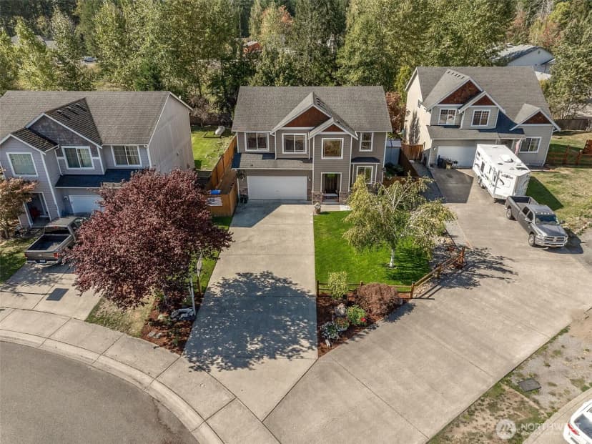 Property photo for 222 Easton Avenue W, Eatonville photo 36
