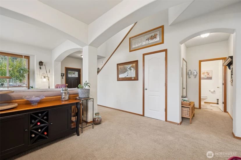 Property photo for 222 Easton Avenue W, Eatonville photo 8