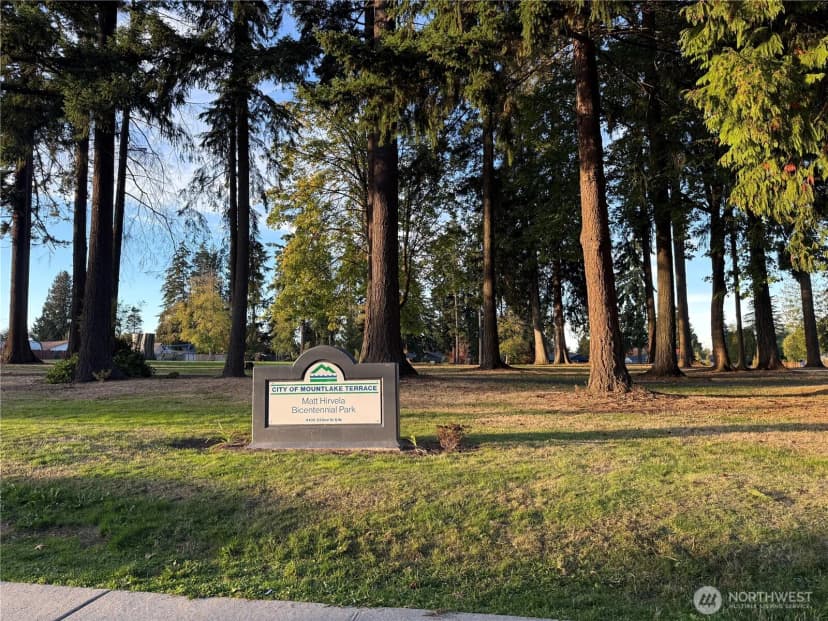 Property photo for 4112 222nd Street Sw, Mountlake Terrace photo 35
