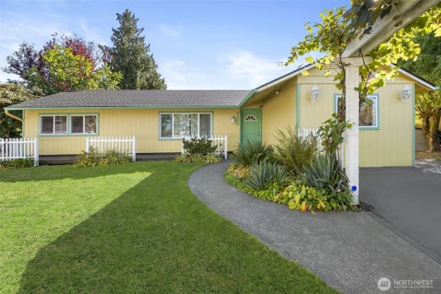 Property photo for 4112 222nd Street Sw, Mountlake Terrace