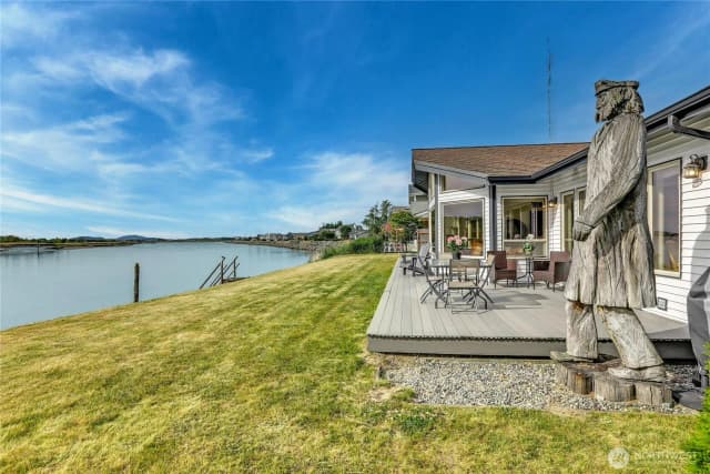 Property photo for 14938 Channel Lane, La Conner