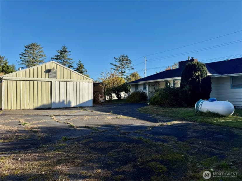 Property photo for 1323 S Montesano St, Westport photo 6