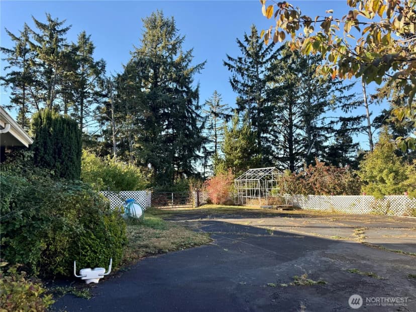 Property photo for 1323 S Montesano St, Westport photo 4