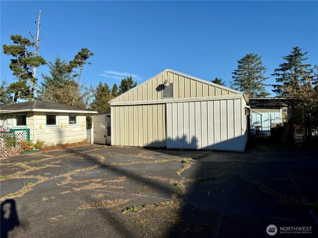 Property photo for 1323 S Montesano St, Westport photo 5