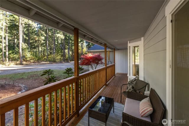 Property photo for 18441 Blue Hills Loop Se, Yelm photo 3